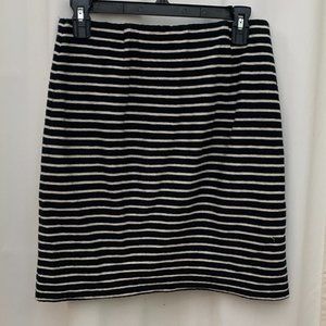 Lined Striped skirt with elastic waist